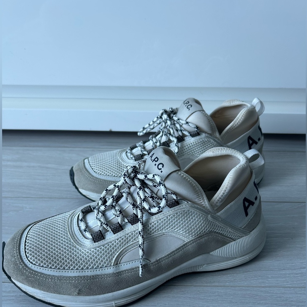 A.P.C. Cream and Gray Run Around Sneakers. Size 10 US / 43 EU